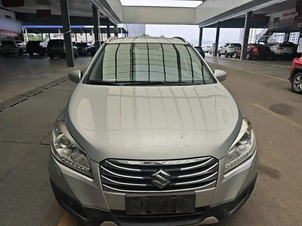 S-Cross 锋驭 2015款 1.6 L CVT四驱精英型