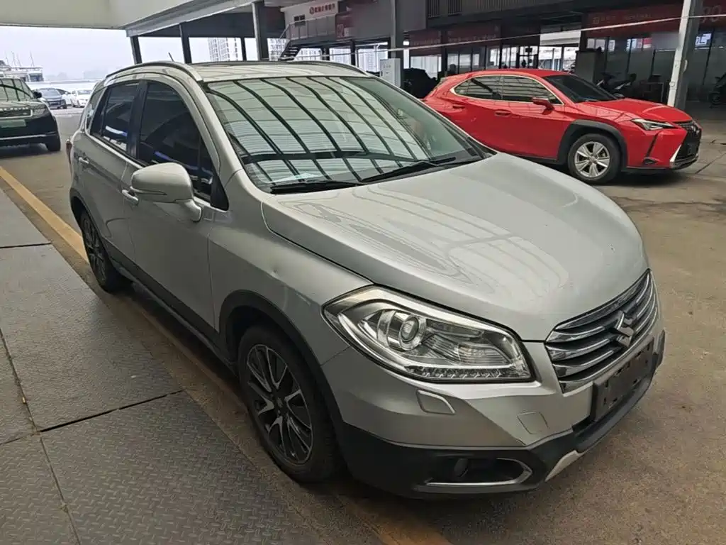 S-Cross 锋驭 2015款 1.6 L CVT四驱精英型