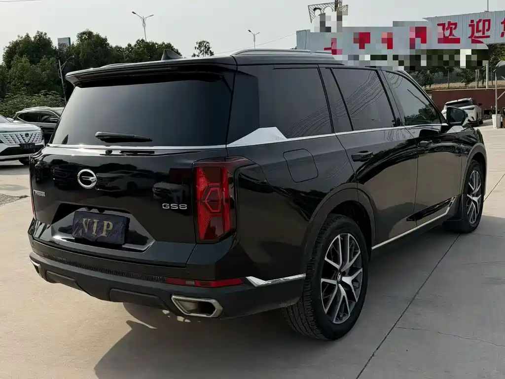 GAC Trumpchi GS8 Navigator Series 2.0 TGDI 2 WD Luxury Connected (7-seat)