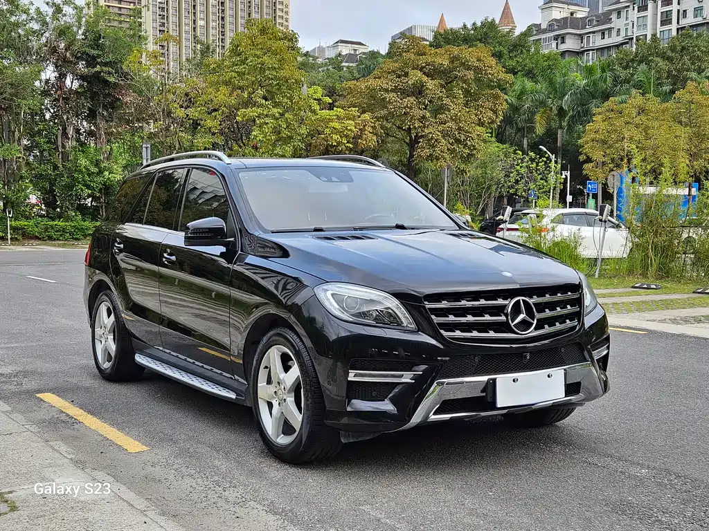 Mercedes-Benz M-Class ML 400 4 MATIC Luxury