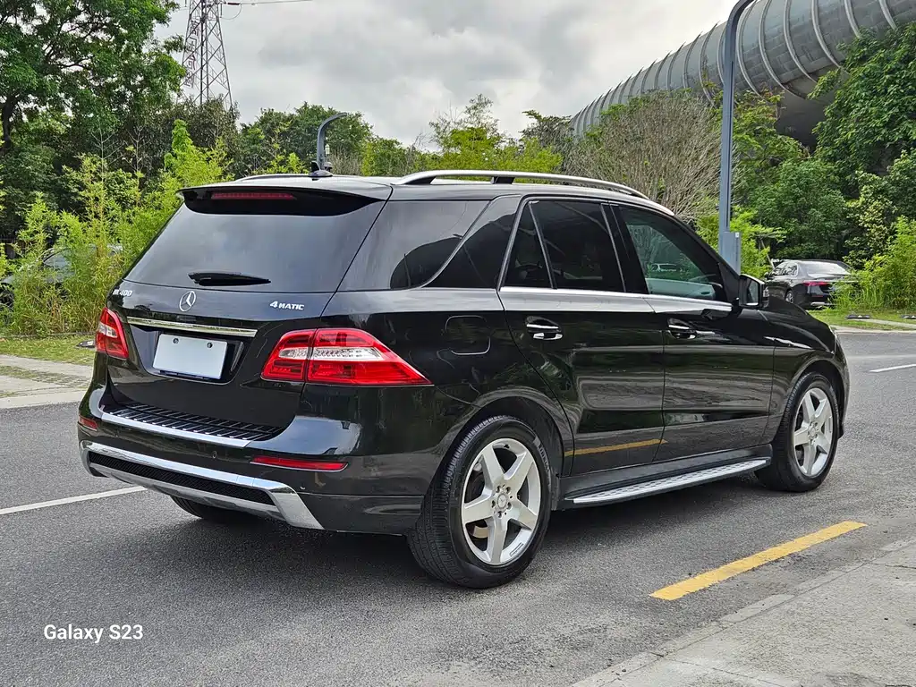 Mercedes-Benz M-Class ML 400 4 MATIC Luxury
