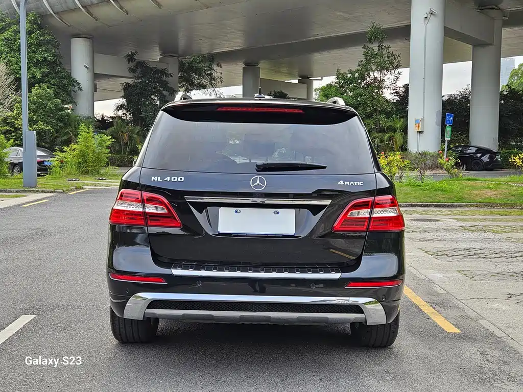 Mercedes-Benz M-Class ML 400 4 MATIC Luxury