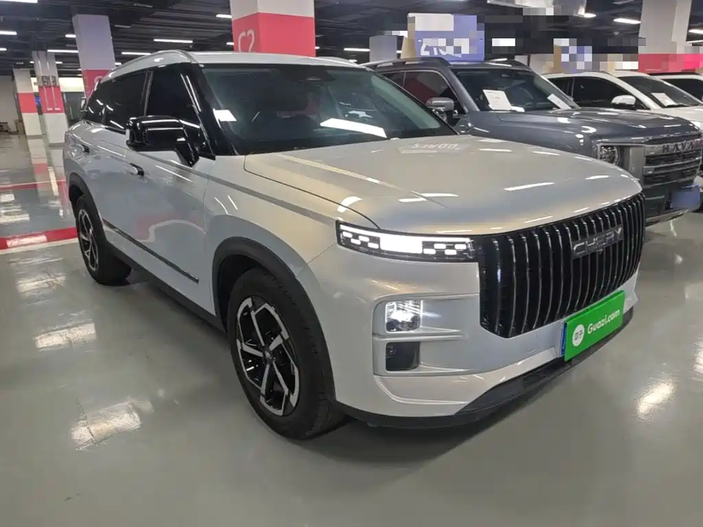 Explore 06 Urban 1.6 T 2 WD Luxury
