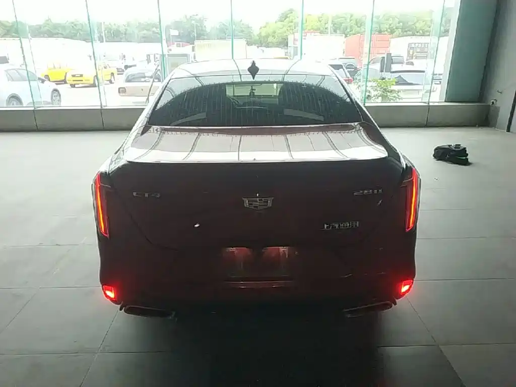 Cadillac CT4 28 T Elite