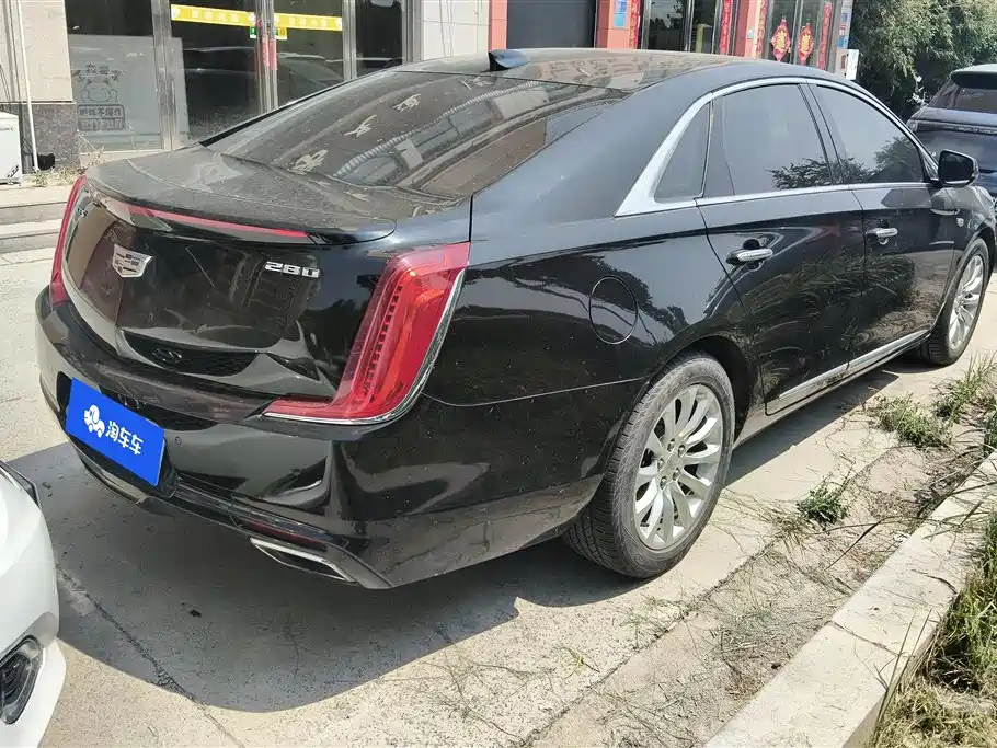 Cadillac XTS 28 T Tech