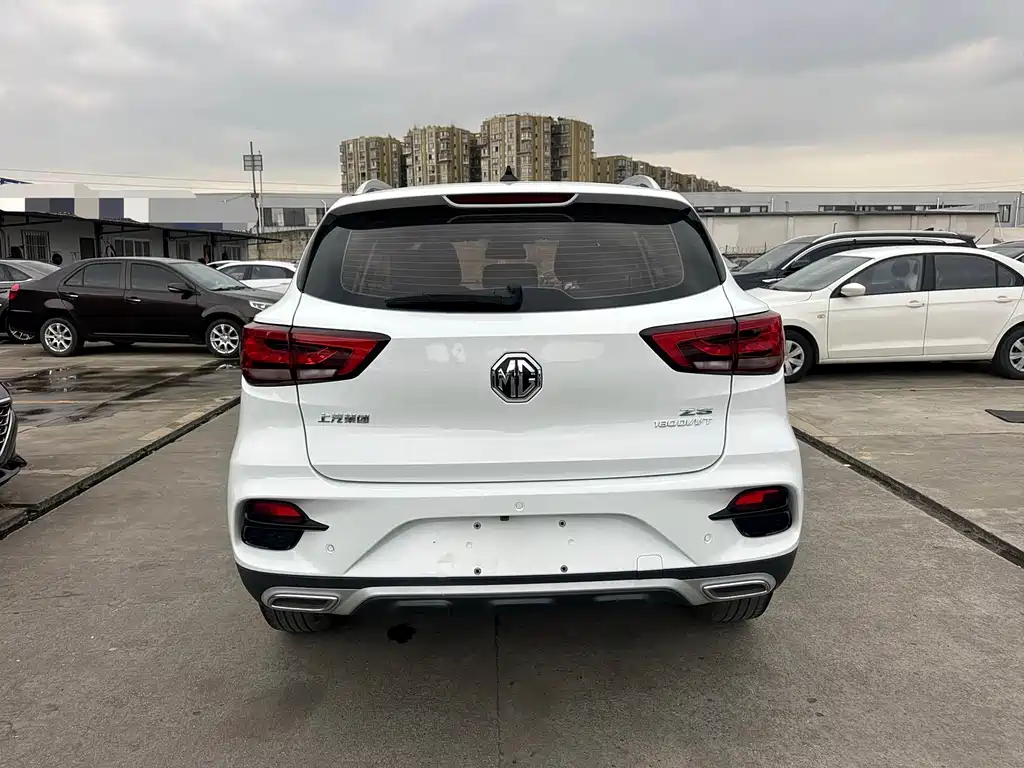 MG ZS 180 DVVT Auto Base