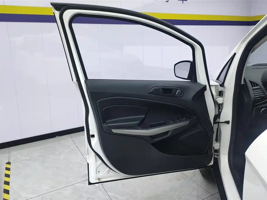 EcoSport 1.5 L Auto Fine Wing