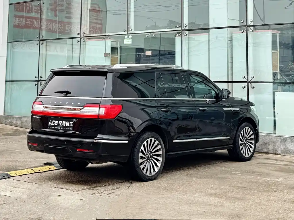 Navigator 3.5 T Honor Shine CN-VI