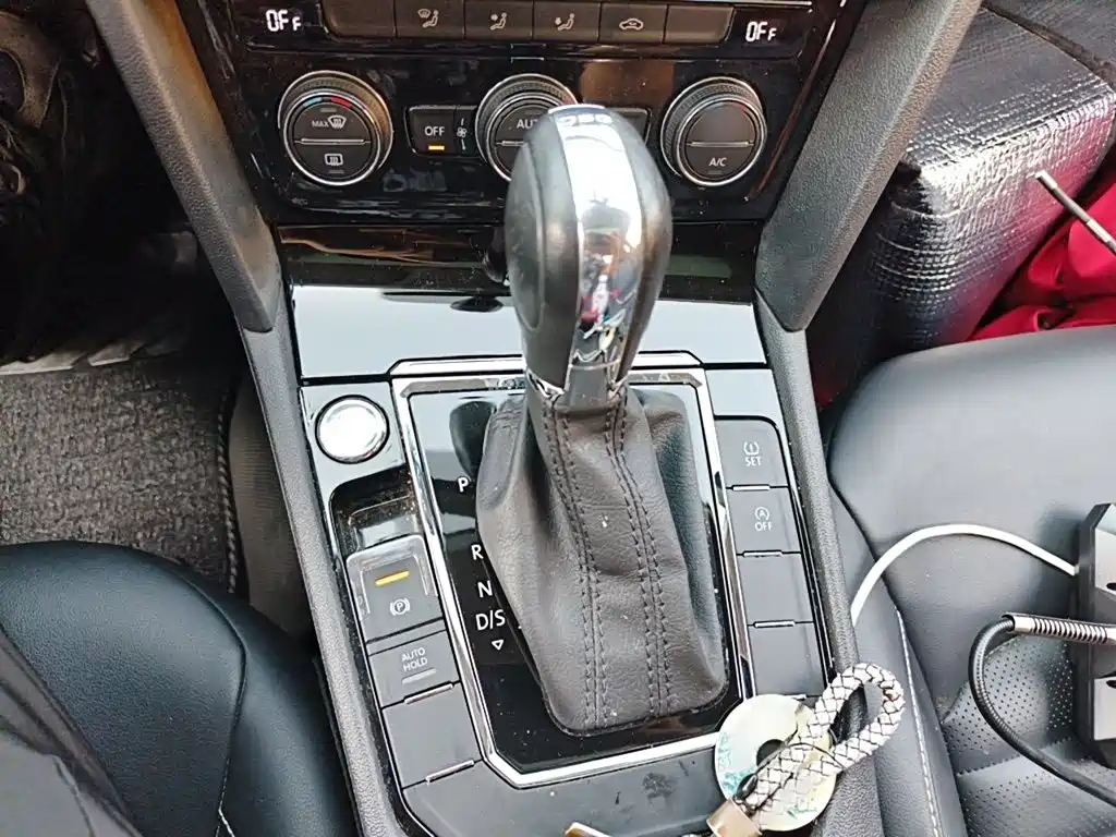 Lamando 280 TSI DSG Comfort CN-V