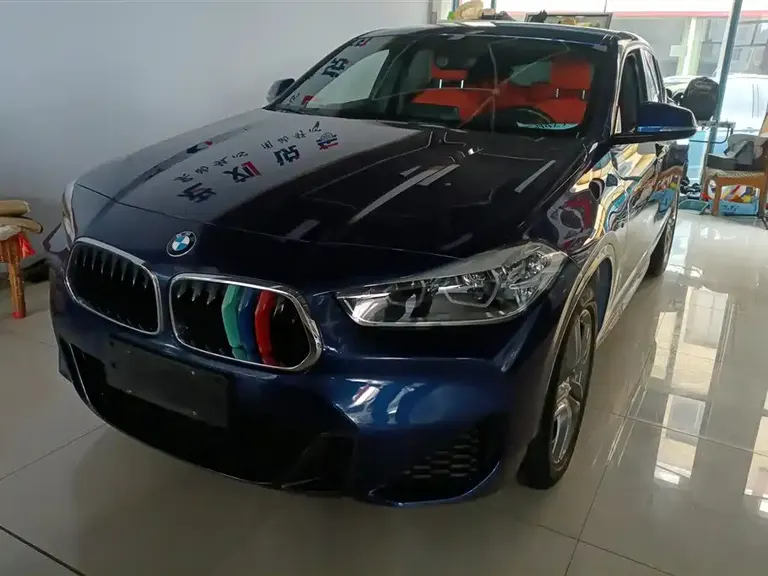 BMW X2 sDrive25 i Night