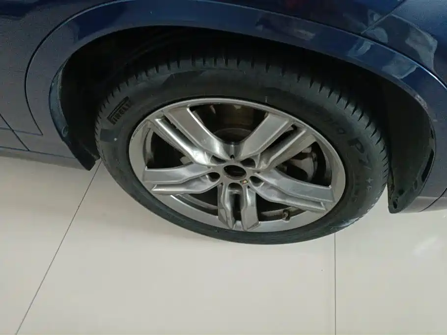 BMW X2 sDrive25 i Night