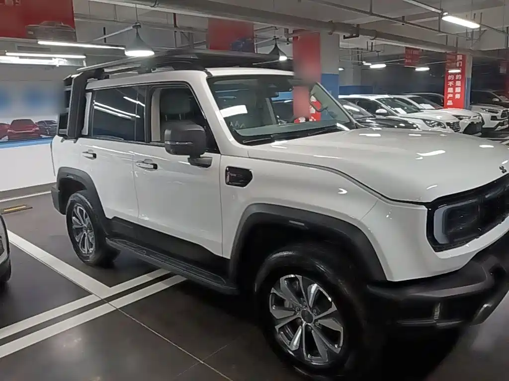 BAIC BJ40 2.0 T New City Hunter Supreme