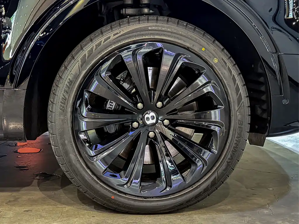 Bentayga 4.0 T V8