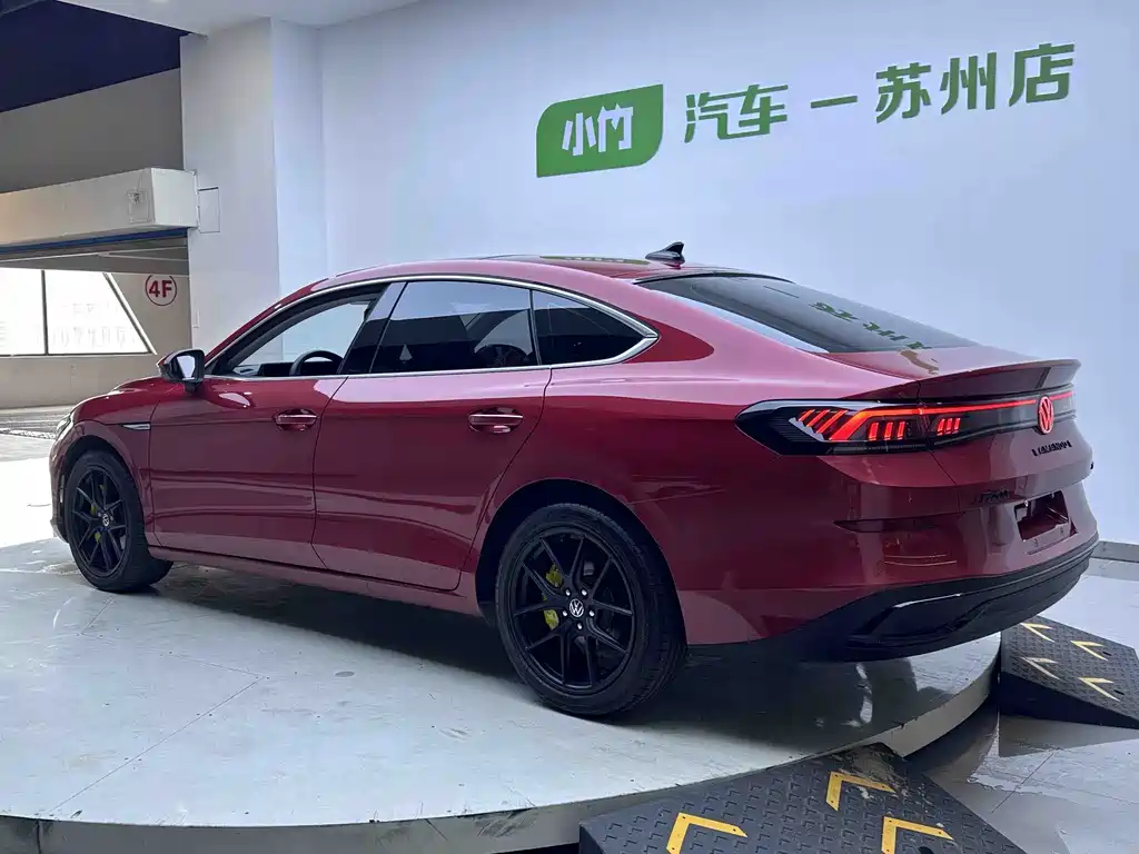 Lamando Lamando L 280 TSI DSG Spicy Cool