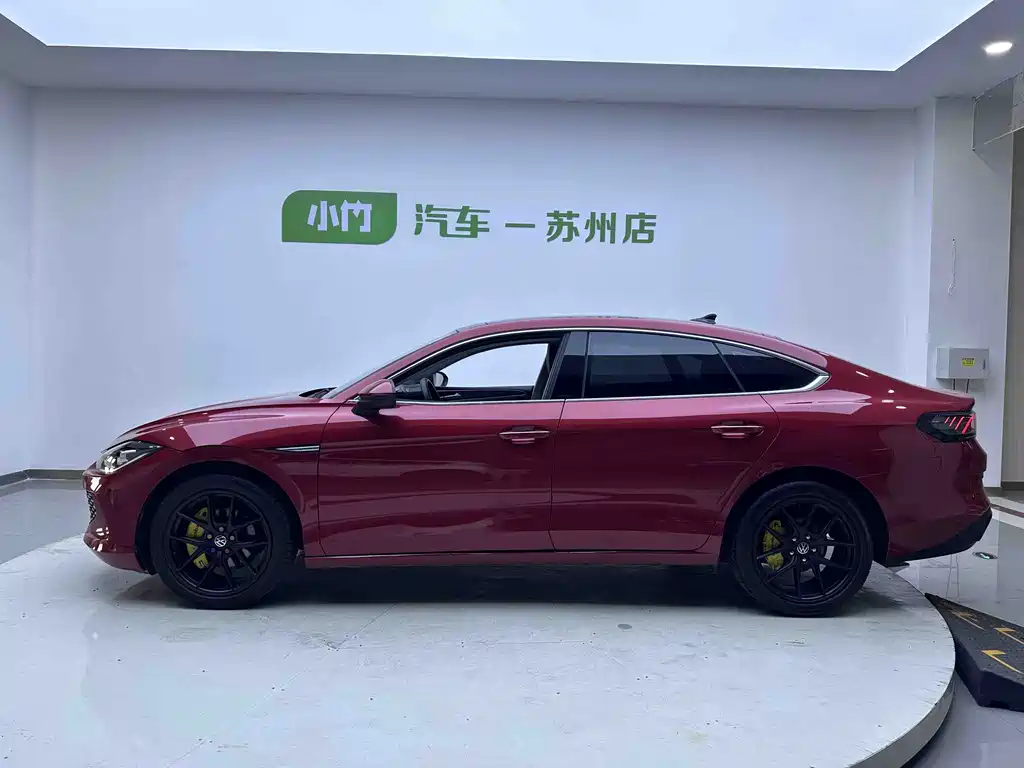 Lamando Lamando L 280 TSI DSG Spicy Cool