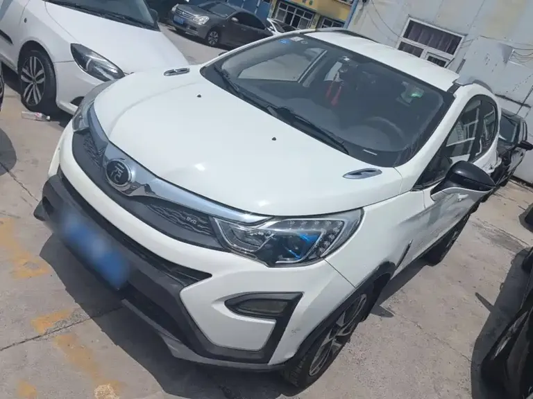 BYD Yuan 1.5 L Manual Luxury