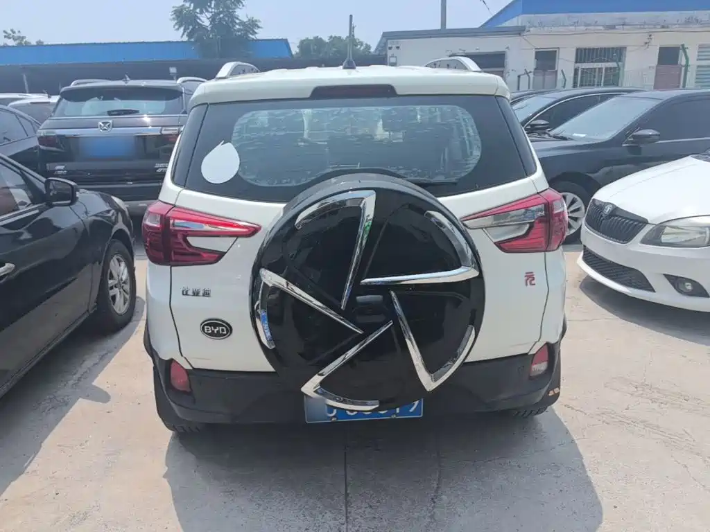 Yuan 1.5 L Manual Luxury