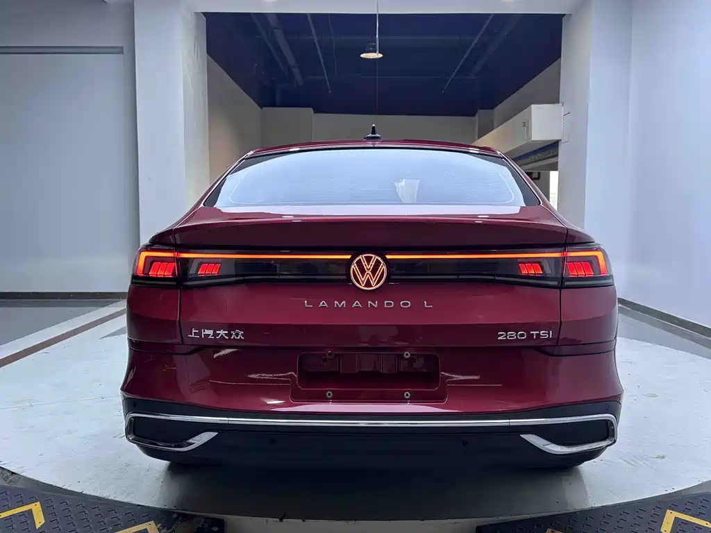 Lamando Lamando L 280 TSI DSG Spicy Cool