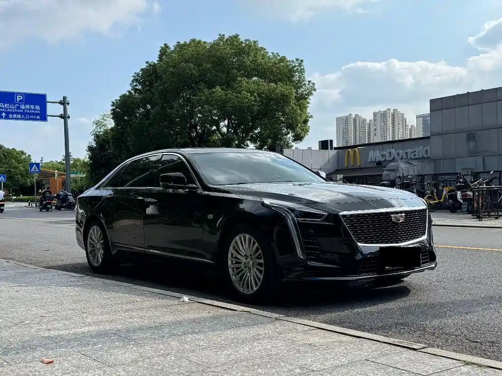 Cadillac CT6 28 T Luxury