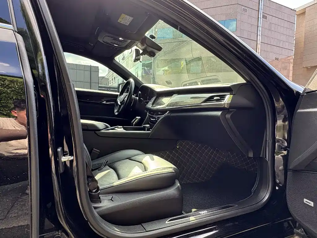 Cadillac CT6 28 T Luxury