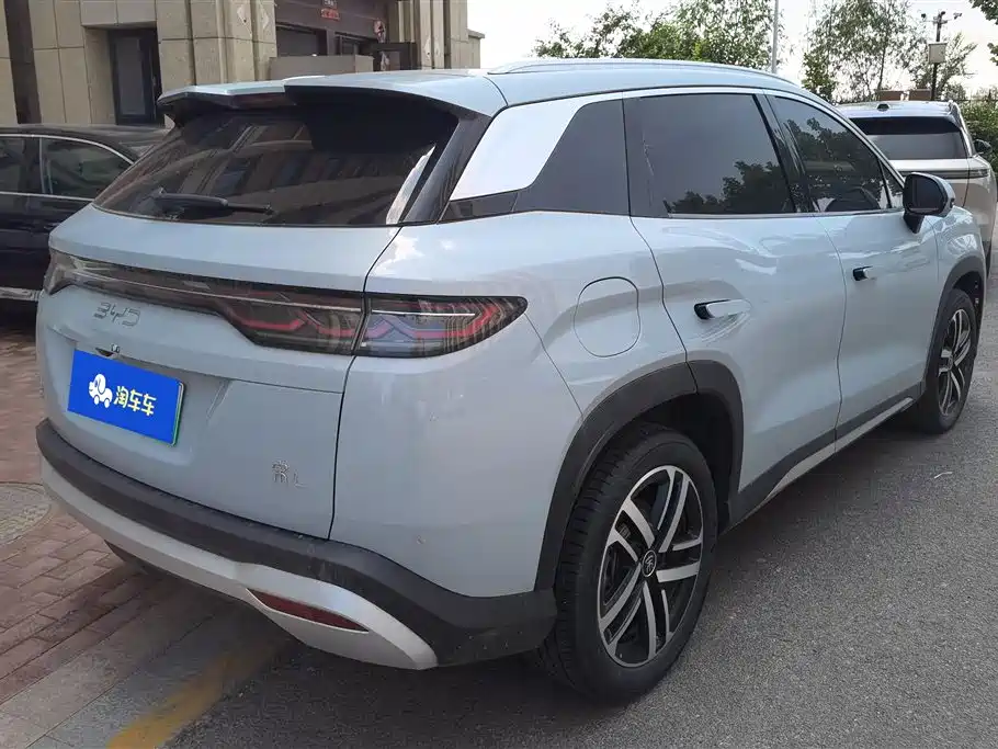 Song L DM-i 112 km Transcend