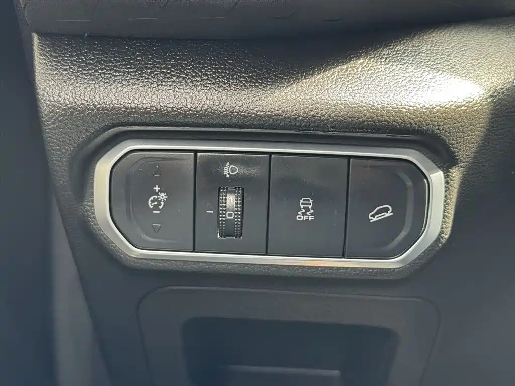Haval Chitu Power Enjoyment 1.5 T Bronze Rabbit