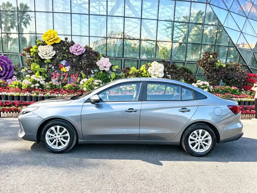 Roewe i5 1.5 L Manual Comfort Enjoyment