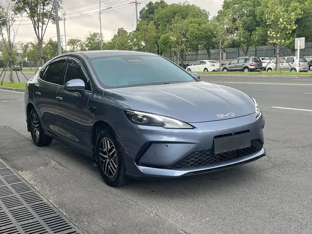 Seal 05 DM-i DM-i Smart Drive 120 KM Flagship