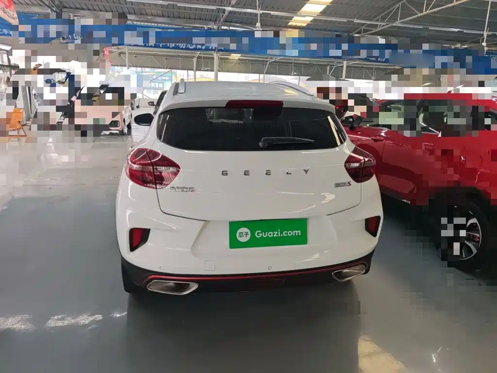 Emgrand GS 1.4 T CVT Elegant