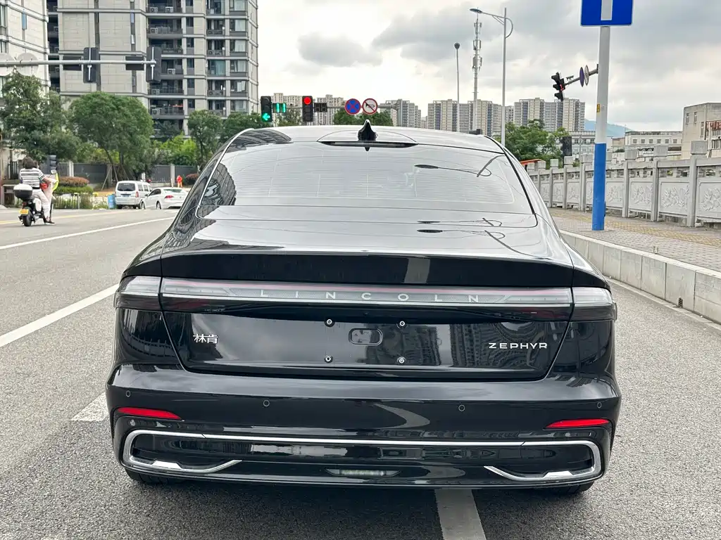 Lincoln Z 2.0 T Premium Style