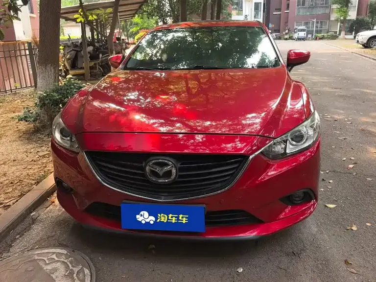 Mazda Atenza 2.0 L Blue Sky Luxury