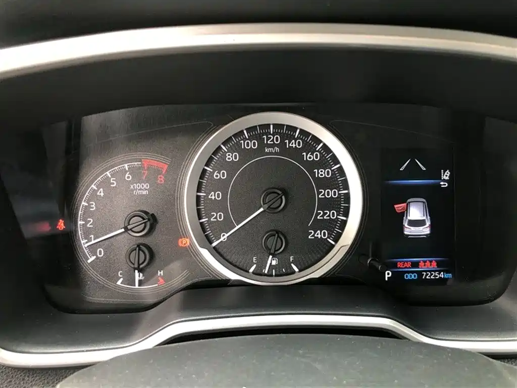 Frontlander 2.0 L CVT Luxury