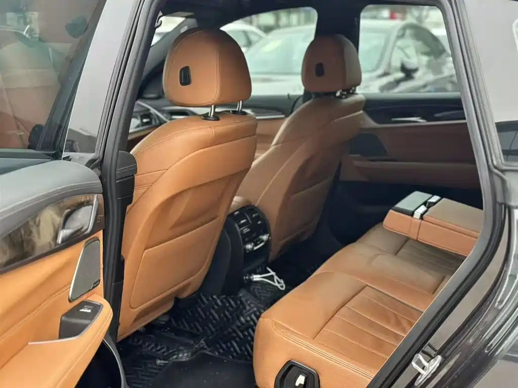 BMW 6 Series GT 630 i M Sport Package