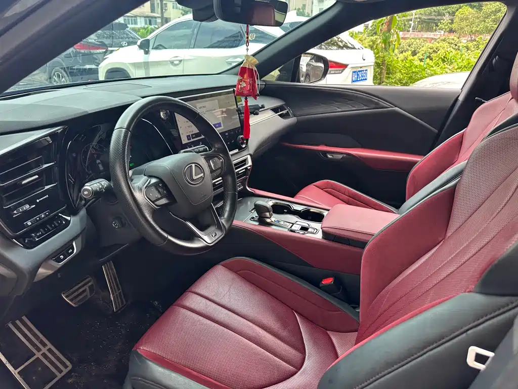 Lexus RX 500 h 4 WD F SPORT Performance
