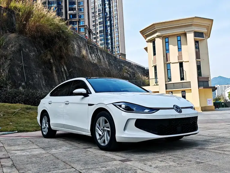 Volkswagen Lamando Lamando L 280 TSI DSG Spicy Cool