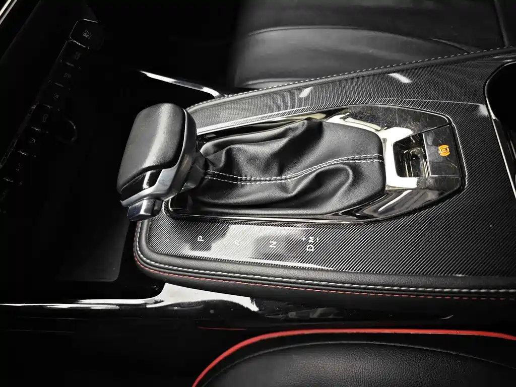 Changan Oshan X5 1.6 L CVT Luxury