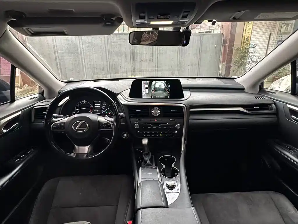 Lexus RX Facelift 300 2 WD Elite