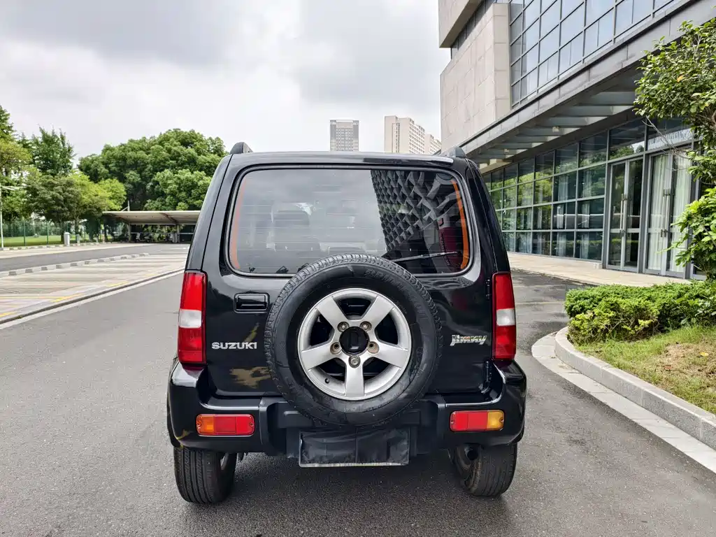 Jimny (Import) 1.3 AT JLX
