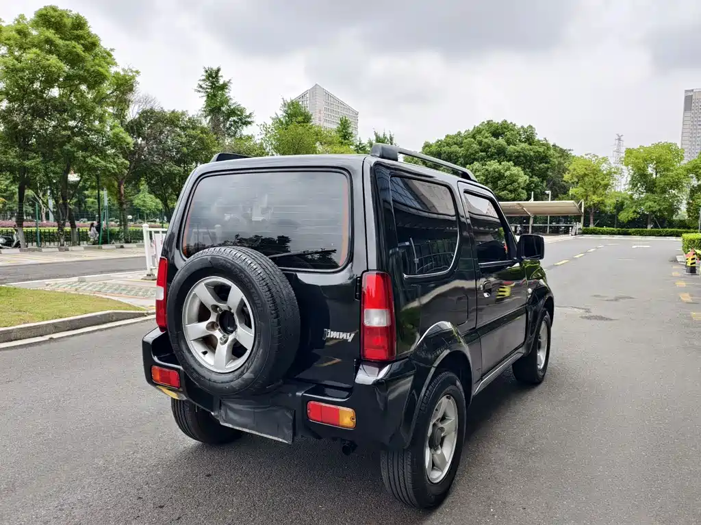 Jimny (Import) 1.3 AT JLX