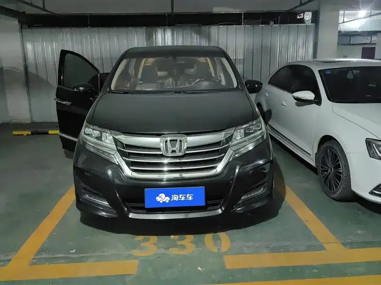 Honda Elysion 2.4 L Style