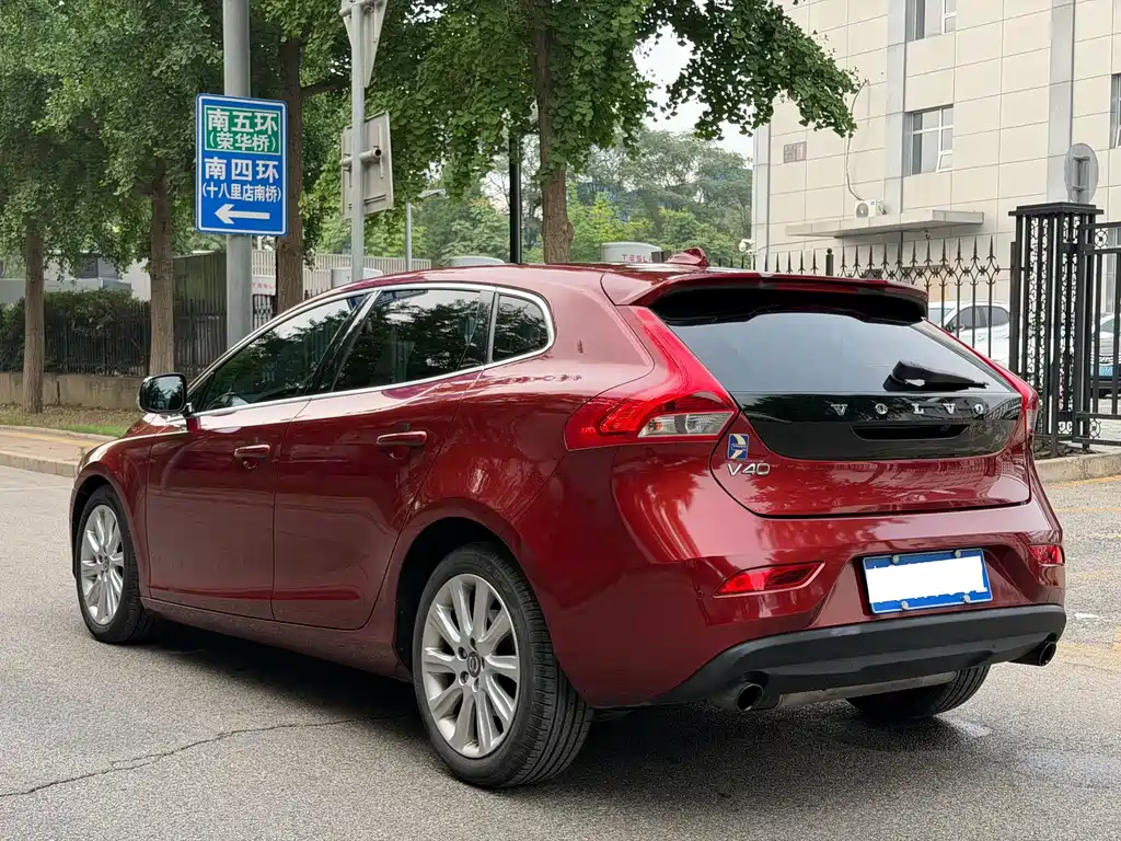 Volvo V40 1.6 T Smart Grace