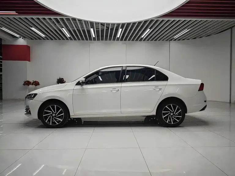 Skoda Rapid 1.5 L Auto Comfort Enjoyment
