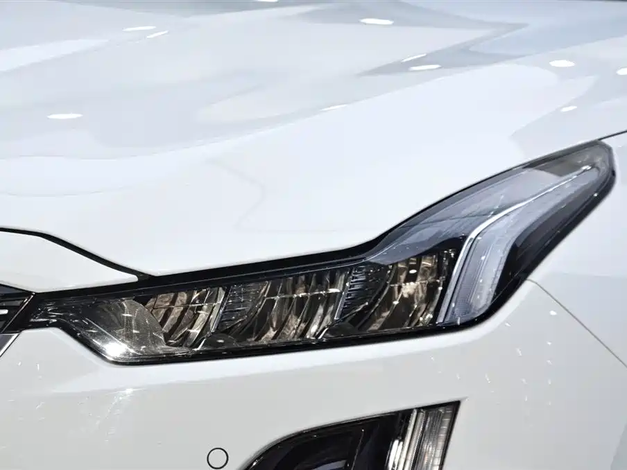 Cadillac CT5 Facelift 28 T Luxury