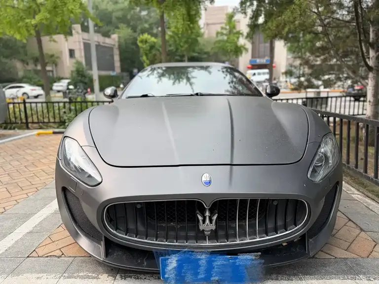 Maserati GranTurismo 4.2 L Standard