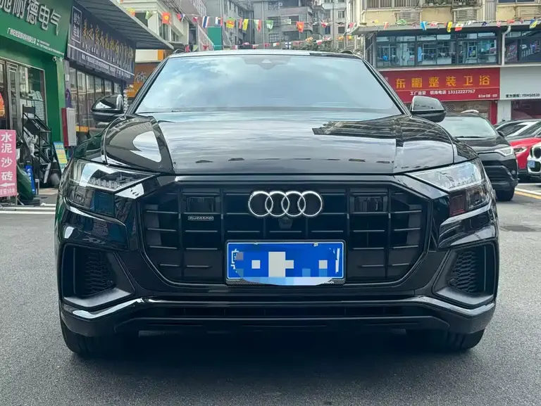Audi Q8 55 TFSI Premium Dynamic