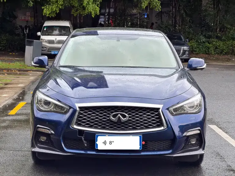 Infiniti Q50 L 2.0 T Progressive Enjoyment Sport