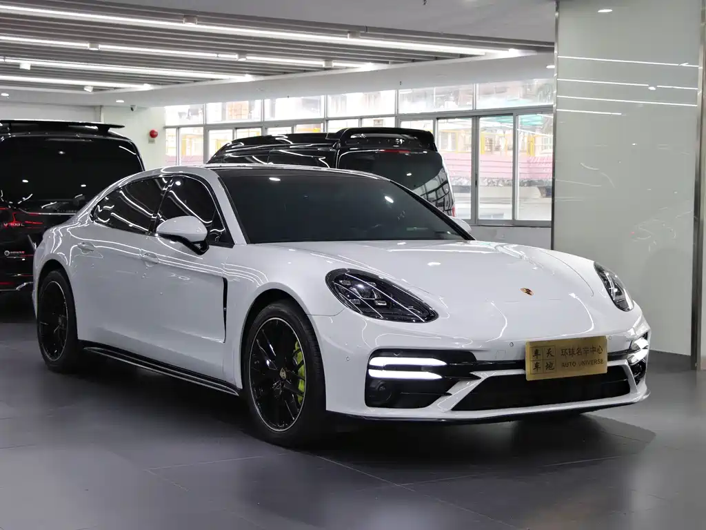 Panamera NEV Panamera 4 E-Hybrid Executive Extended 2.9 T