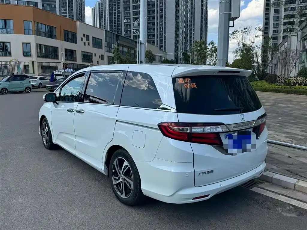 Odyssey Facelift 2.4 L Smart Enjoyment