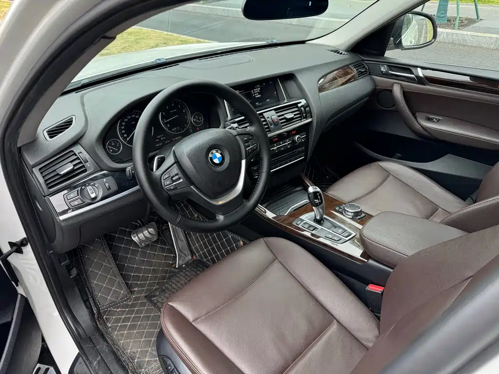BMW X4 xDrive20 i X Design Package