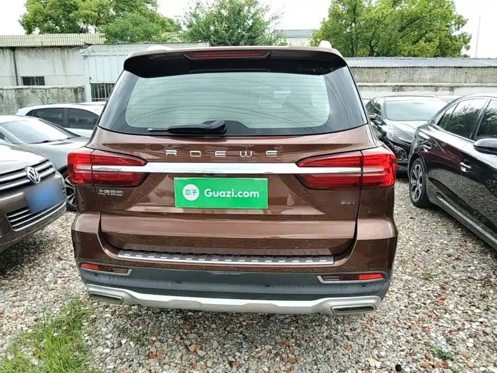 Roewe RX8 荣威RX8 2018款 30 T 两驱旗舰版